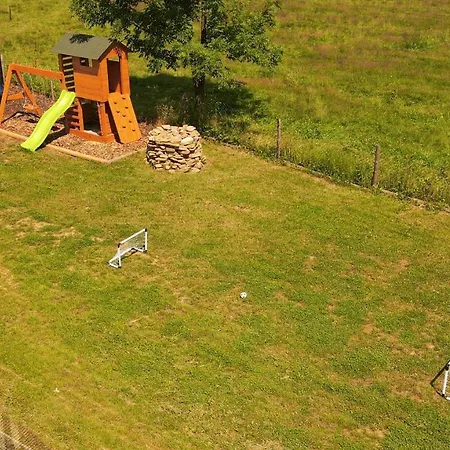 Dom wakacyjny Chatki Nad Potokiem Gronków